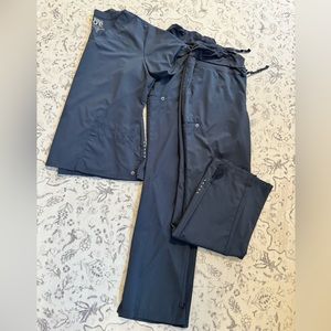 Barco One Scrub Bundle